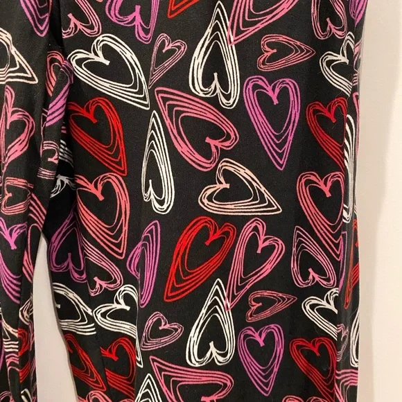 NWOT Heart Patterned Pajama Pants - Picture 3 of 5